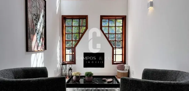 Casa de Condomínio com 3 Quartos para venda ou aluguel, 148m² no Vila Porã, Campos do Jordão