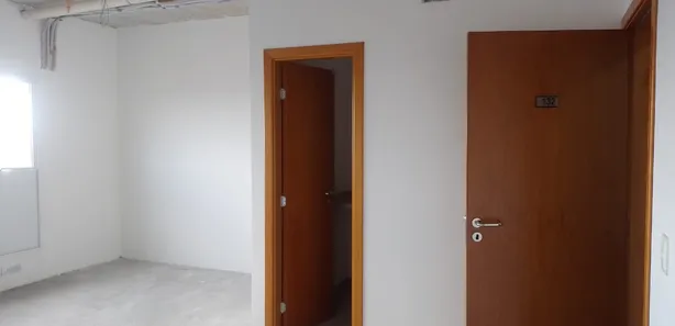 Conjunto Comercial / Sala para venda ou aluguel, 29m² no Centro, Jacareí
