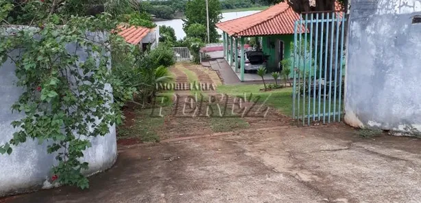 Casa com 2 Quartos para alugar, 1600m² no , Sertanópolis