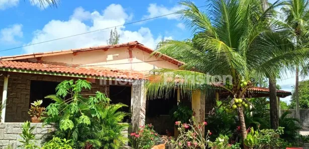 Fazenda / Sítio / Chácara com 4 Quartos para venda ou aluguel, 3900m² no , Aquiraz