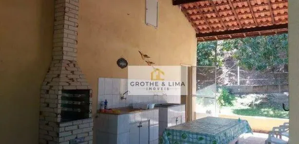 Fazenda / Sítio / Chácara com 2 Quartos à venda, 160m² no Padre Marcelo, Caçapava