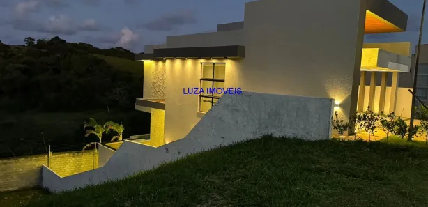 Casa com 3 Quartos para alugar, 230m² no Alphaville (Abrantes), Camaçari