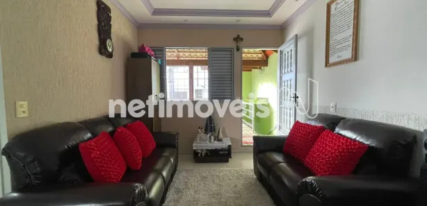Casa com 3 Quartos à venda, 115m² no Centro, Florestal