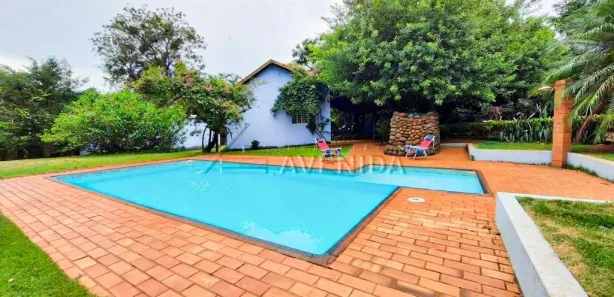 Fazenda / Sítio / Chácara com 3 Quartos à venda, 140m² no Recanto dos Pinheiros, Cambé