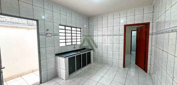 Casa com 2 Quartos para alugar, 100m² no Jardim João Paulo II, Sumaré
