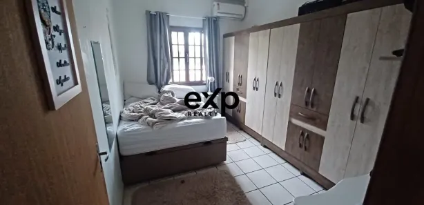 Casa com 2 Quartos à venda, 74m² no Armação, Penha