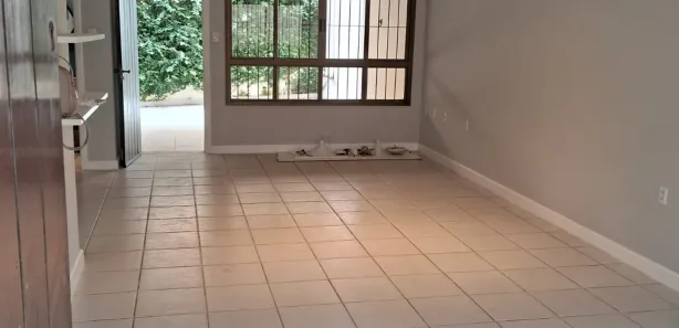 Casa de Condomínio com 3 Quartos à venda, 120m² no Imbuí, Salvador