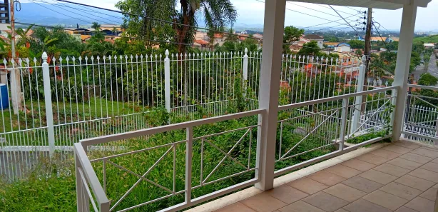 Casa de Condomínio com 4 Quartos à venda, 285m² no Mirante das Agulhas, Resende