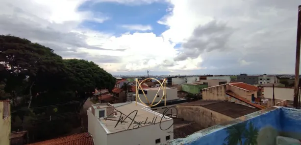 Prédio Inteiro com 12 Quartos à venda, 480m² no Riacho Fundo II, Brasília