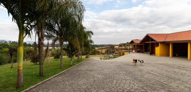 Casa de Condomínio com 2 Quartos à venda, 200m² no Loteamento Bosque Merhy, Quatro Barras