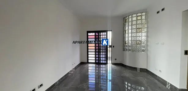 Sobrado com 4 Quartos para alugar, 246m² no Jardim Paraventi, Guarulhos