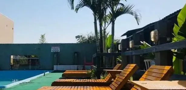 Hotel / Motel / Pousada com 18 Quartos à venda, 1615m² no Grajau, Pontal do Paraná