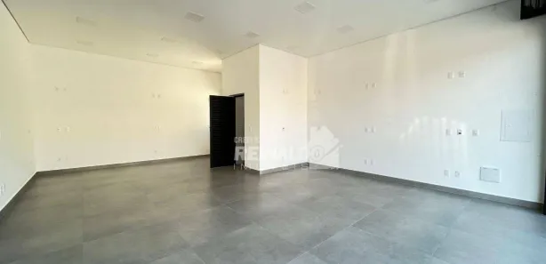 Loja / Salão / Ponto Comercial para alugar, 50m² no Parque São Francisco, Itatiba