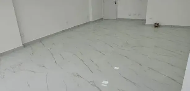 Conjunto Comercial / Sala para alugar, 45m² no Centro, São Vicente