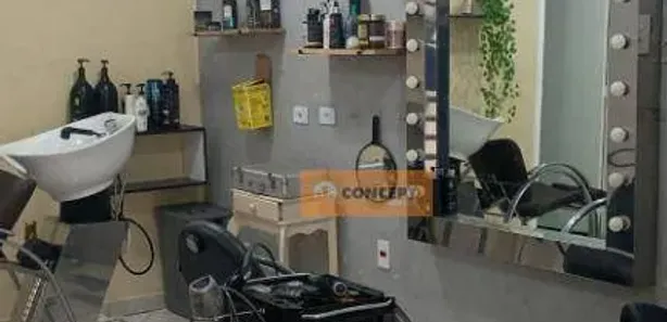 Loja / Salão / Ponto Comercial para alugar, 135m² no Vila Bandeirantes, Poá