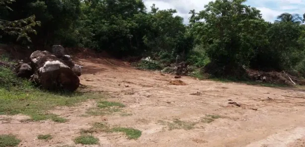 Terreno / Lote / Condomínio à venda, 1000m² no Centro, Camaçari