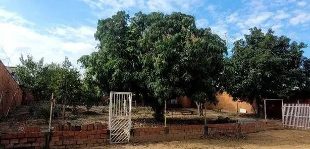 Fazenda / Sítio / Chácara com 4 Quartos à venda, 263m² no Chácara Maracajás, Salto