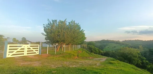 Fazenda / Sítio / Chácara com 5 Quartos à venda, 64000m² no Ajuda, Guararema