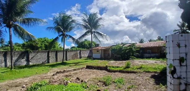 Casa de Vila com 6 Quartos à venda, 1750m² no Barra do Pojuca (Monte Gordo), Camaçari