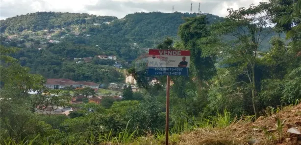 Terreno / Lote / Condomínio à venda, 922m² no Quitandinha, Petrópolis