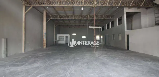 Galpão / Depósito / Armazém à venda, 630m² no Jardim Monte Santo, Almirante Tamandaré