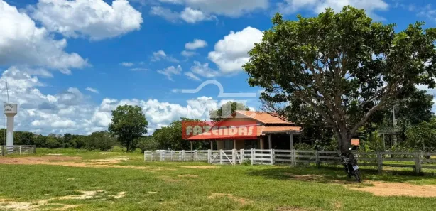 Fazenda / Sítio / Chácara à venda, 20000m² no , Paranã