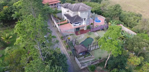 Casa de Condomínio com 5 Quartos à venda, 612m² no Casa da Lua, Resende