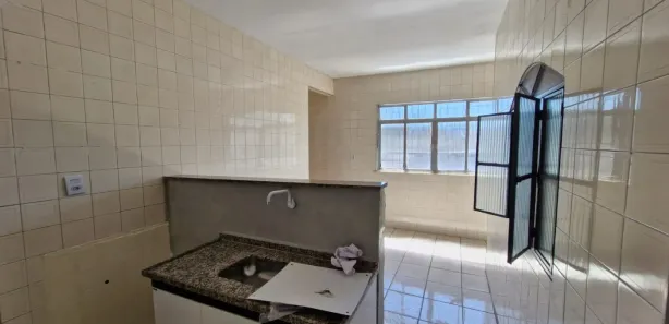 Kitnet com 1 Quarto para alugar, 40m² no Galo Branco, São Gonçalo