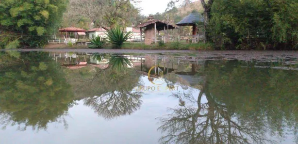 Hotel / Motel / Pousada com 37 Quartos à venda, 3500m² no Bom Jesus, Jacareí