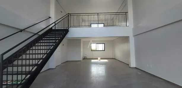 Conjunto Comercial / Sala para alugar, 200m² no Vila Pioneiro, Toledo