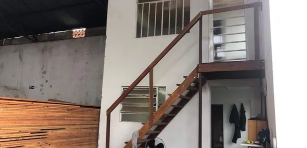 Galpão / Depósito / Armazém à venda, 450m² no Catalão, Divinópolis