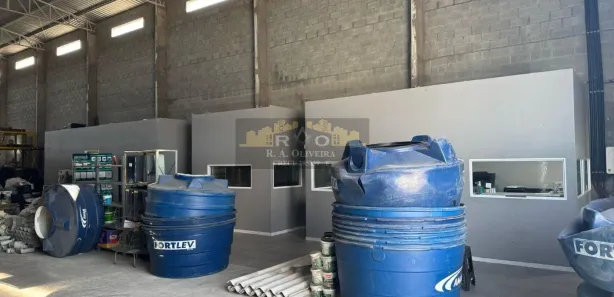 Galpão / Depósito / Armazém para alugar, 1200m² no Parque São Vicente, São Vicente