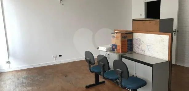 Conjunto Comercial / Sala com 2 Quartos para alugar, 140m² no República, São Paulo