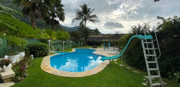 Casa de Condomínio com 6 Quartos para alugar, 500m² no Domingas Dias, Ubatuba