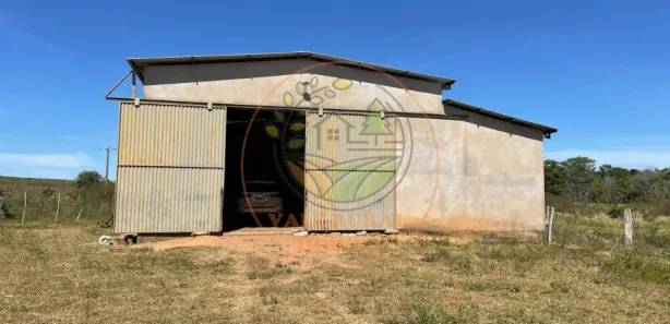 Fazenda / Sítio / Chácara com 3 Quartos à venda, 232m² no Setor Serrano, Paraíso do Tocantins