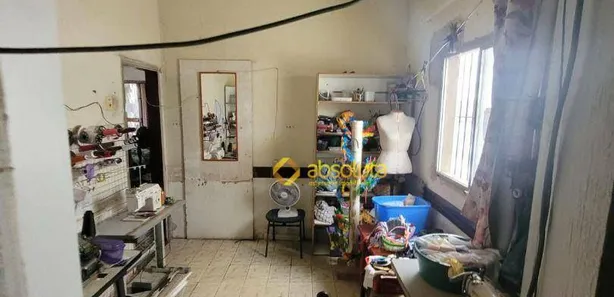 Casa Comercial à venda, 161m² no Vila Torres Galvão, Paulista