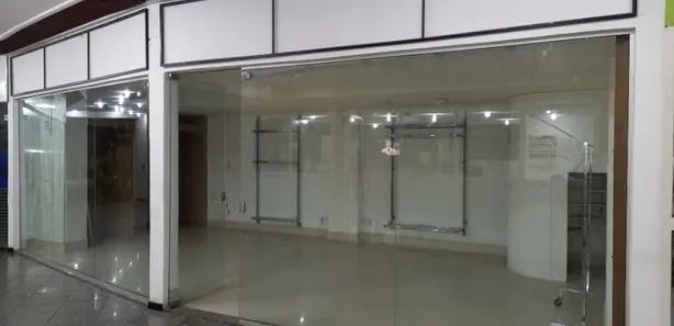 Loja / Salão / Ponto Comercial à venda, 78m² no Comercial, Resende