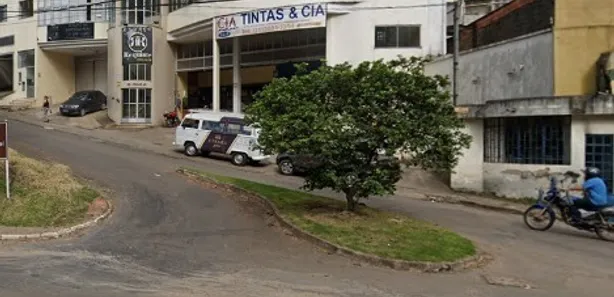 Conjunto Comercial / Sala para alugar, 265m² no Belvedere, Viçosa