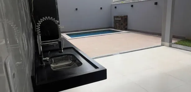 Casa de Condomínio com 3 Quartos à venda, 192m² no Residencial Condomínio Jardim Veneza, Senador Canedo