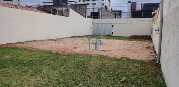 Loja / Salão / Ponto Comercial à venda, 360m² no Lagoa Nova, Natal