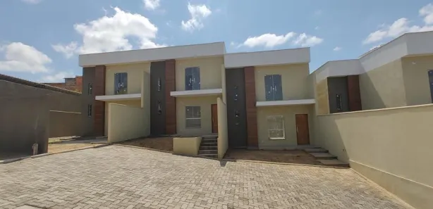 Casa de Condomínio com 2 Quartos à venda, 85m² no Roma, Volta Redonda