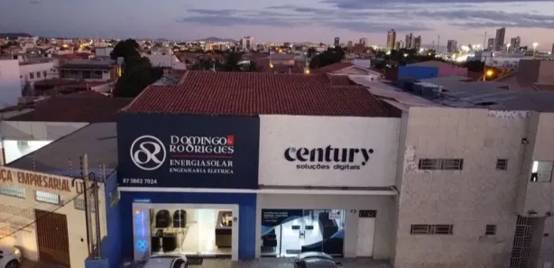 Loja / Salão / Ponto Comercial com 8 Quartos para venda ou aluguel, 600m² no Vila Eduardo, Petrolina