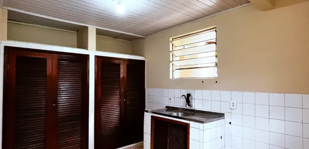 Casa com 1 Quarto para alugar, 70m² no Castelanea, Petrópolis
