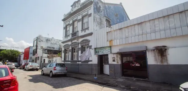 Prédio Inteiro à venda, 980m² no Soledade, Recife
