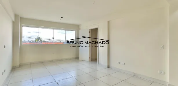 Casa Comercial com 4 Quartos para alugar, 722m² no Campina do Siqueira, Curitiba