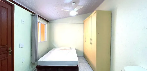 Kitnet com 1 Quarto para alugar, 20m² no Pantanal, Florianópolis