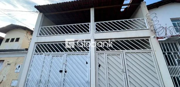 Casa com 4 Quartos para alugar, 110m² no Sagrada Família, Montes Claros