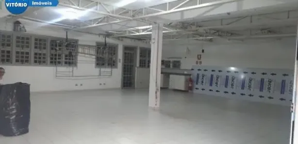 Loja / Salão / Ponto Comercial à venda, 325m² no Centro, São Roque