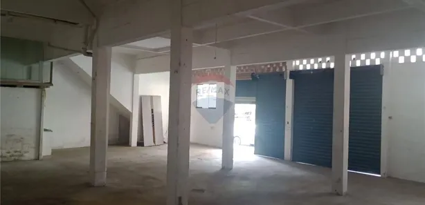 Loja / Salão / Ponto Comercial para alugar, 170m² no Bingen, Petrópolis