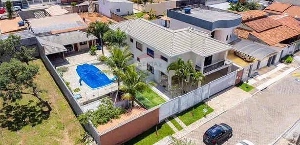 Casa de Condomínio com 6 Quartos à venda, 579m² no Região dos Lagos, Brasília